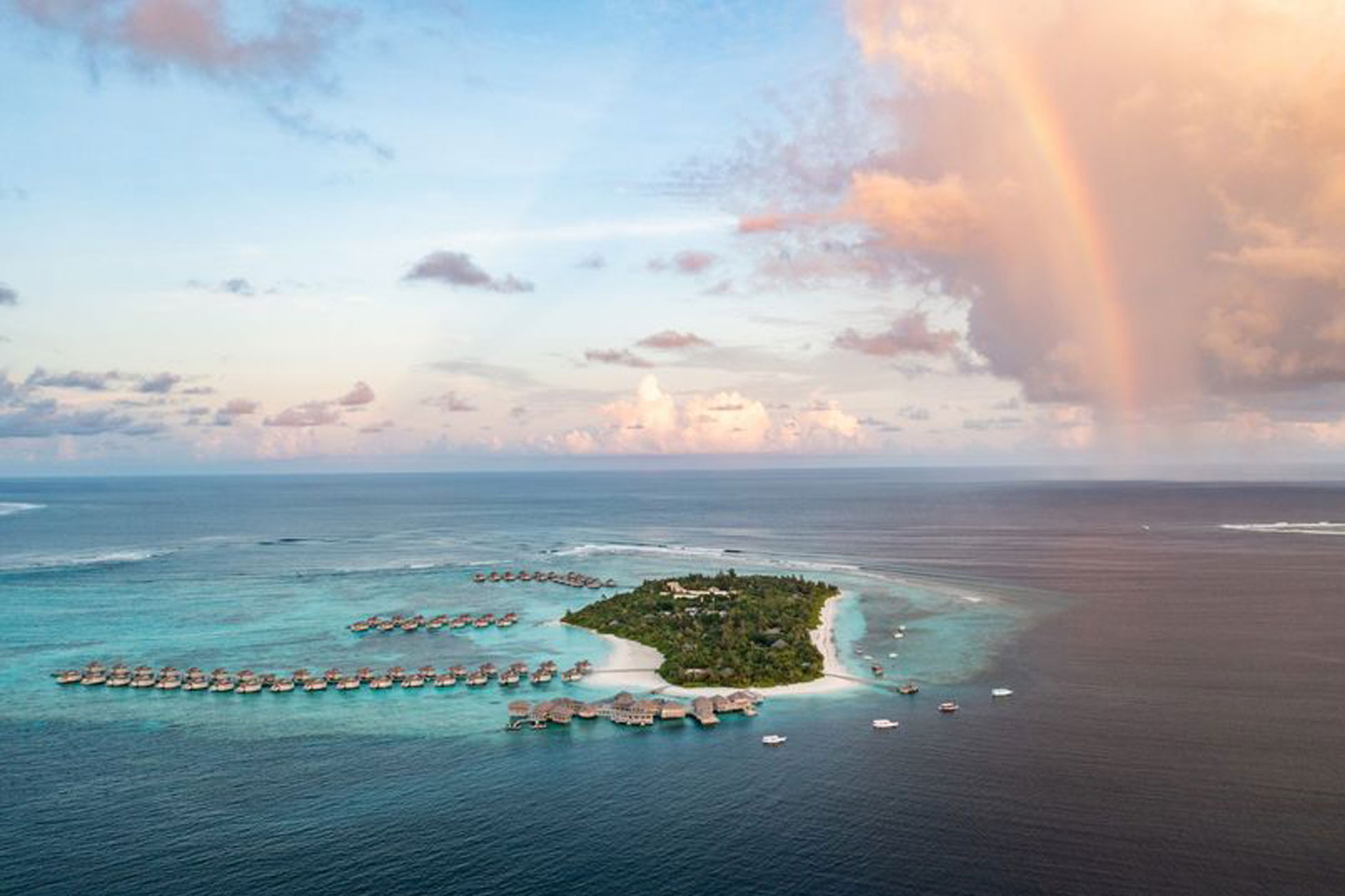 THE BEST WORKATION RESORTS IN THE MALDIVES