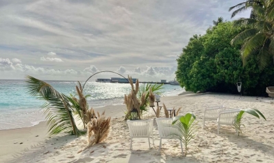 Proposals & Weddings