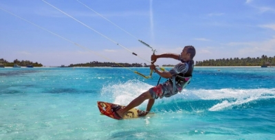 Windsurfing & Kitesurfing