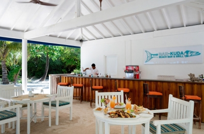 Bar-Kuda Beach Bar & Grill