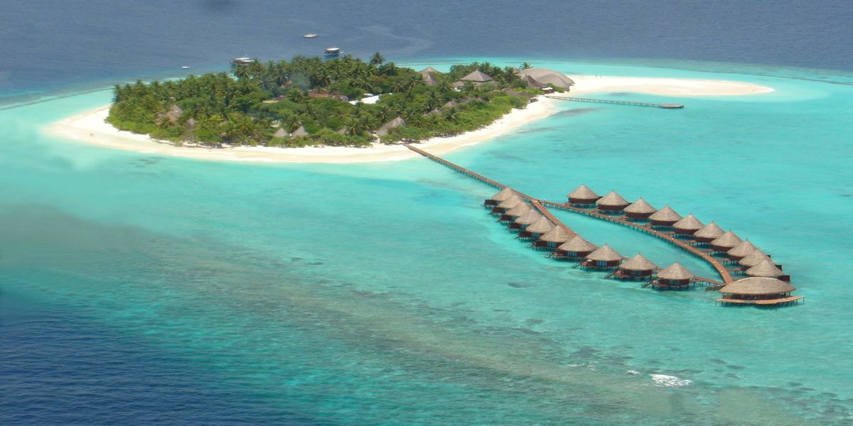 Winter Offer for Angaga Island Resort 